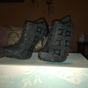 Black lace bootie